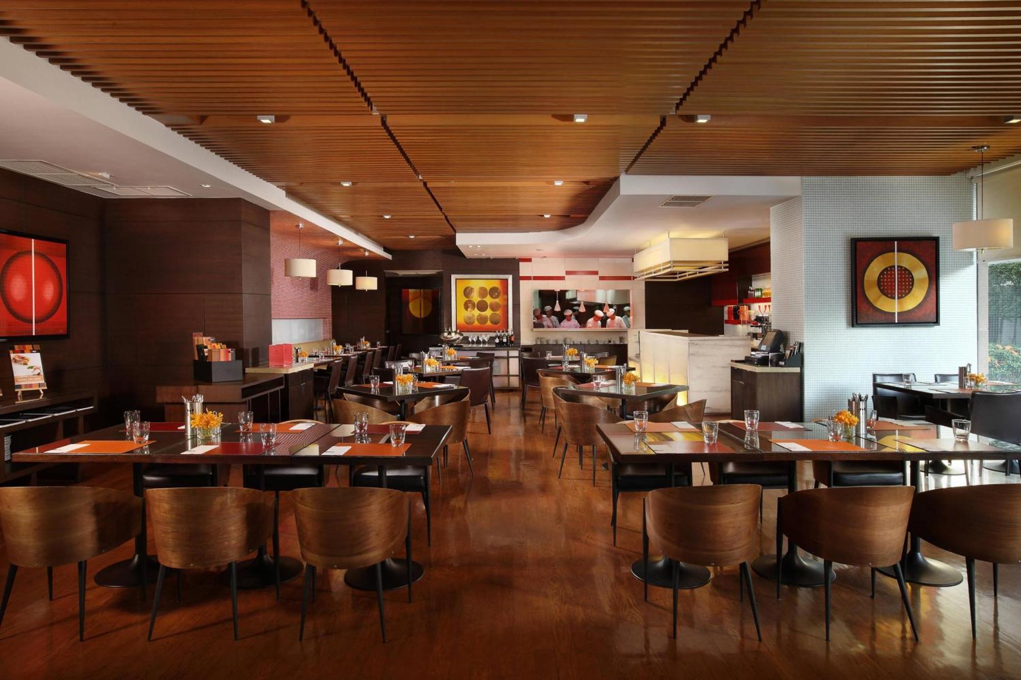 Sathorn Vista, Bangkok - Marriott Executive Apartments מראה חיצוני תמונה
