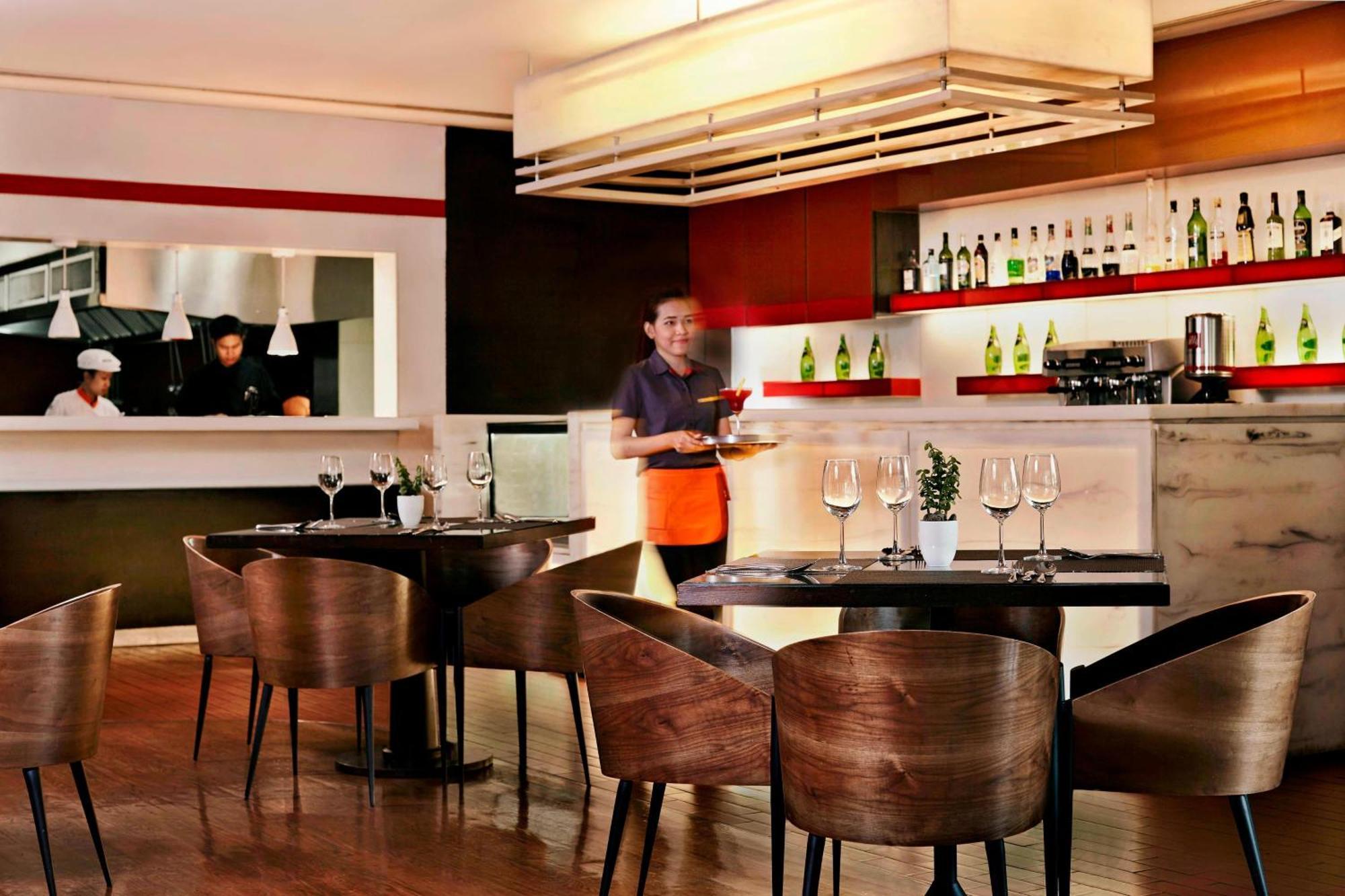 Sathorn Vista, Bangkok - Marriott Executive Apartments מראה חיצוני תמונה